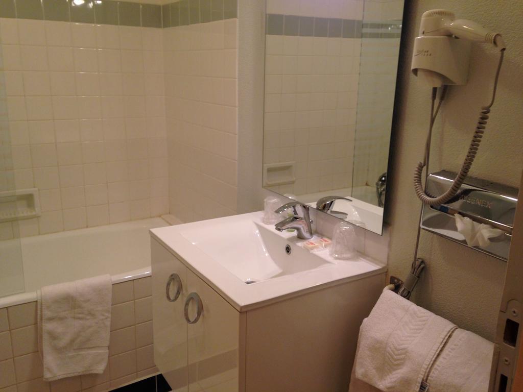 Hotel Continental Vierzon Dış mekan fotoğraf