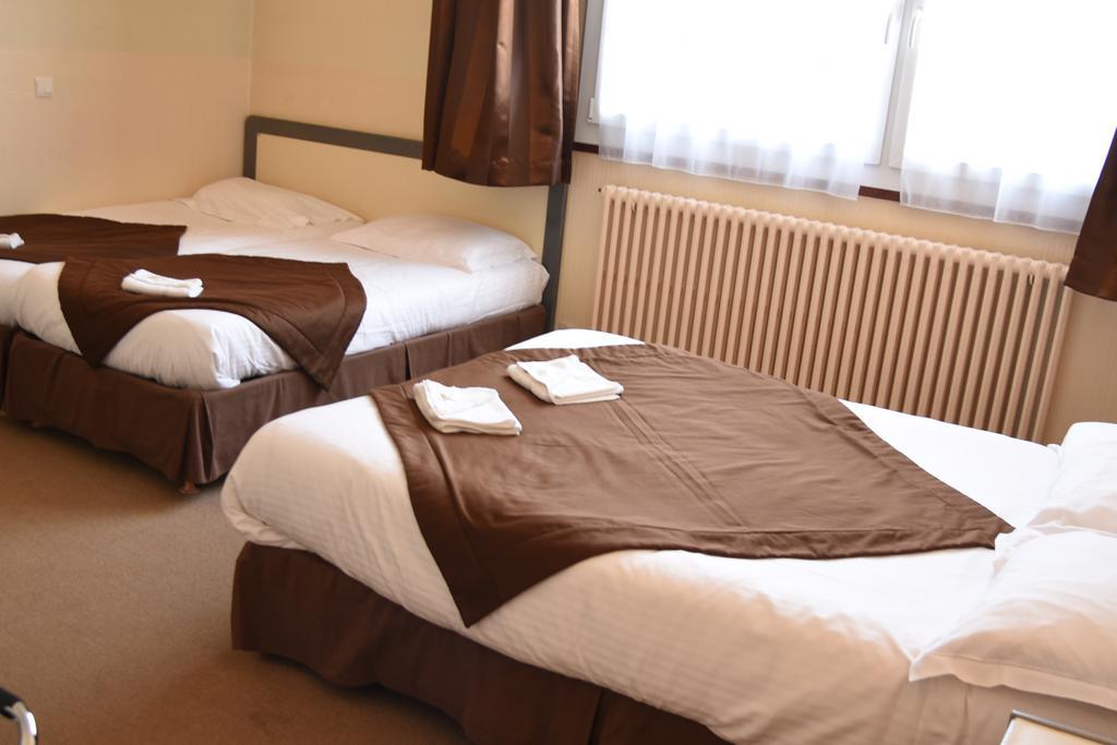 Hotel Continental Vierzon Oda fotoğraf