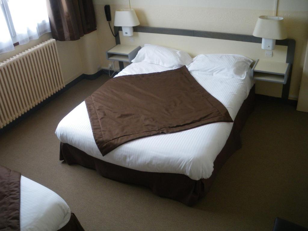 Hotel Continental Vierzon Dış mekan fotoğraf